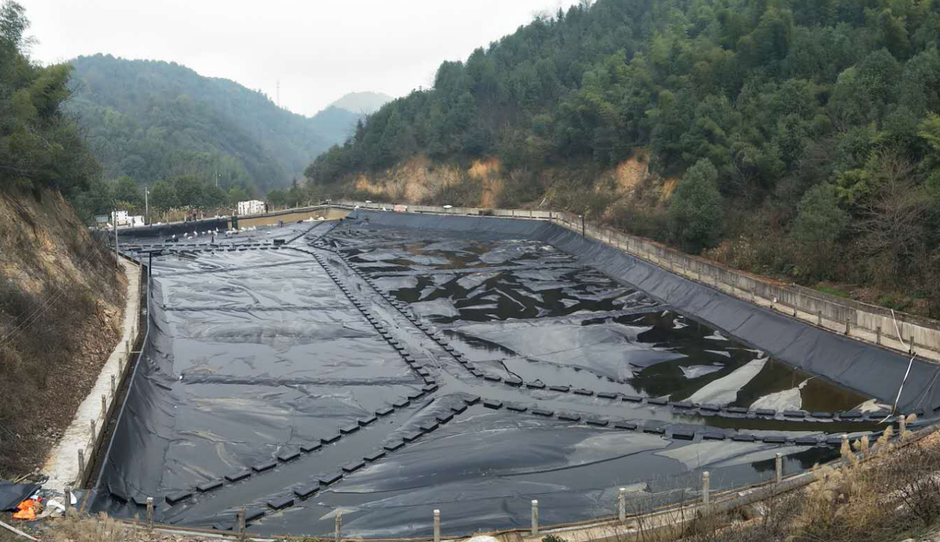 長沙某垃圾填埋場滲濾液調(diào)節(jié)池工程